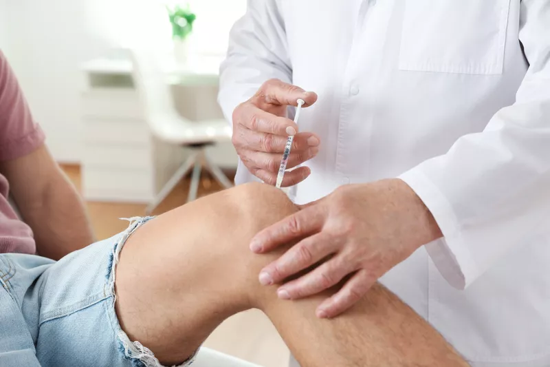 Injecție cu acid hialuronic »Costuri și exemple de preț dintr-o privire
Injecție cu acid hialuronic »Costuri și exemple de preț dintr-o privire