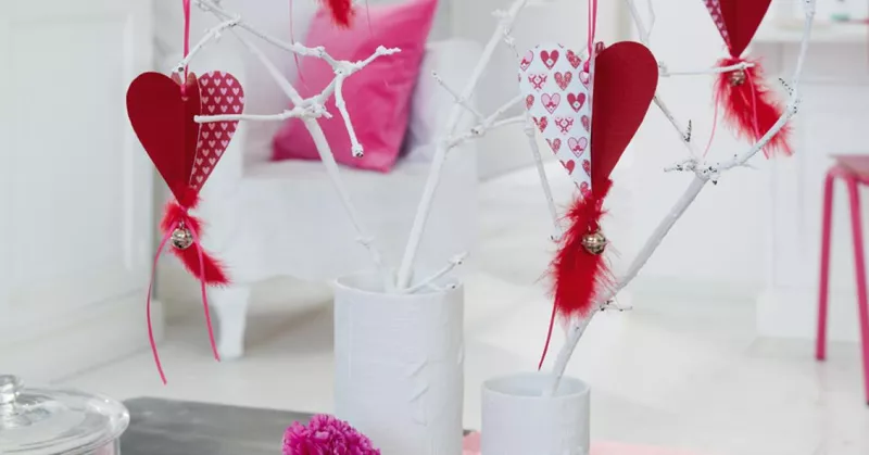 
  Décoration de la Saint-Valentin: étiquettes coeur en papier - Your-Best-Home.net
