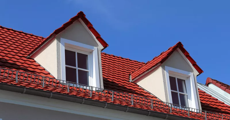
  Instalar buhardillas prefabricadas en el techo: consejos y costos - Your-Best-Home.net

